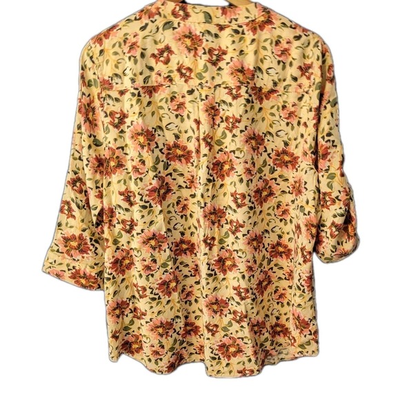 Torrid Top Button Front Blouse Floral V Neck 3/4 Or Long Sleeves Pockets Size 1X - Picture 3 of 9